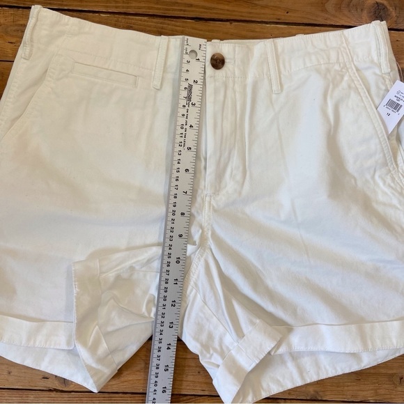 GAP white khakis shorts 13 inches cotton bermudas spandex cotton stretchy 12 - Picture 10 of 13